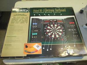 lot 11 image: Halex Electronic Dart Board- 23 Gam...