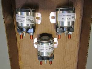 lot 16 image: (3) White Rodgers Coils...