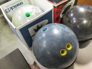 lot 88 image: (4) Bowling Balls See Photos...