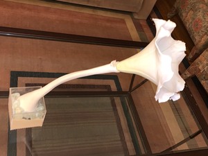 lot 29 image: Artist Crafted Porcelain Flower