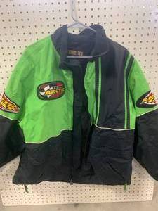 lot 3 image: Team Arctic Cat Gortex Jacket Size Large