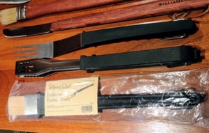 lot 80 image: Variety of Grilling Tools