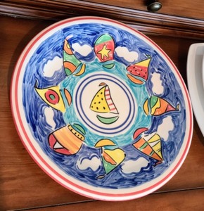 lot 79 image: Serving Items