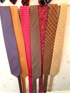 lot 39 image: Lot of Mens Dress Ties