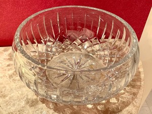 lot 133 image: Beautiful Crystal Bowl
