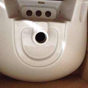 lot 46 image: Petite Aragon 8-38 in. Pedestal Sink Basin in White by Glacier Bay- open box not used