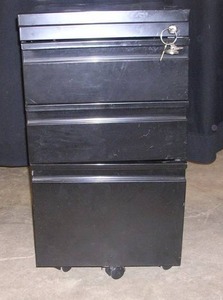 lot 24 image: FILE CABINENT