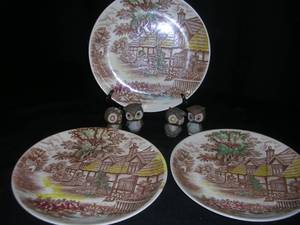 lot 36 image: VINTAGE  ANTIQUE PLATES