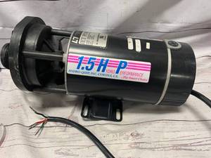 lot 5 image: Hydro Performance 1.5hp Pool  Spa Pump