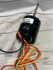 lot 14 image: Tractor  Truck Double Shaft Ford Fan Motor 2224FB (appears new)