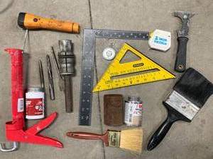 lot 43 image: Lot of Misc. Hand Tools