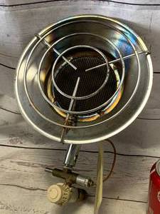 lot 52 image: Model 1000 Propane Head Lamp