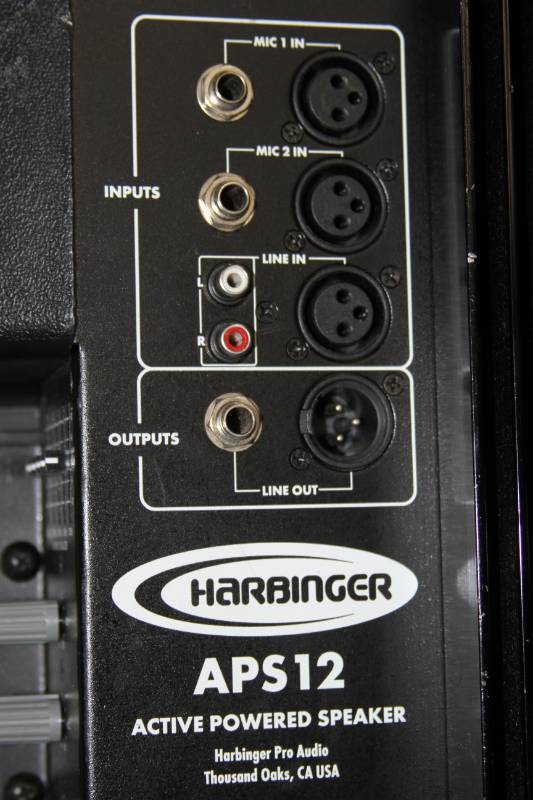 Harbinger aps12 best sale active powered speaker