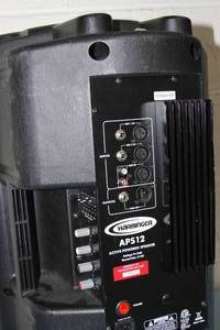 lot 23 image: Harbinger APS12 12 Powered PA Pro Audio Speaker