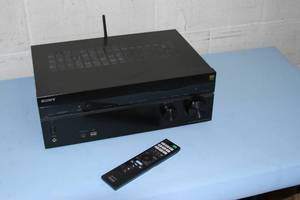 lot 26 image: Sony STR-DN860 7.2 Channel Home Theater Audio Receiver w Wi-Fi Bluetooth Apple Airplay & Google Cast