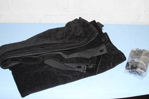 lot 39 image: Digital Juice Professional Video  Photography Black Butterfly Screen - Never Used  8x8