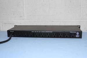 lot 82 image: Juice Goose Professional Rack Mounted Multiple Outlet AC Power Distribution & Conditioner