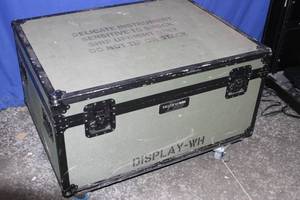 lot 118 image: Large Foam Lined Heavy Duty ATA Rated Shipping Travel Case with Heavy Duty Rolling Casters & Hinged Opening Top & Dividers