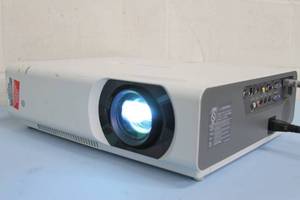 lot 120 image: Sony VPL-Series Widescreen 4500 Lumens Conference Room  Home Theater  WXGA 3LCD Projector
