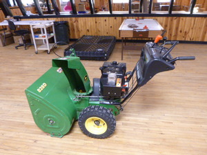 John Deere 828D Snowblower