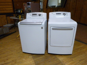 LG Washer and Dryer Set