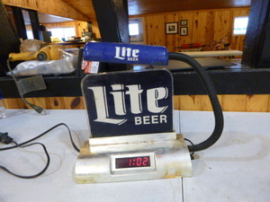 Miller Lite Beer Lighted Clock Bar Sign