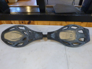 The Wave 2 Wheel Skateboard
