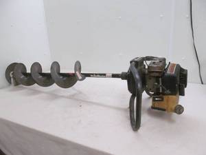 Gas powered ice auger