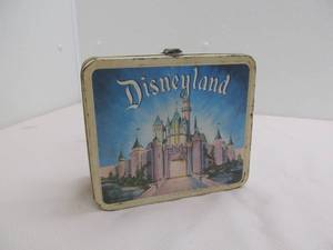 Vintage Aladdin metal lunchbox