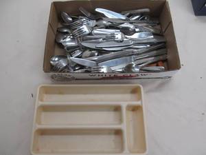 kitchenware