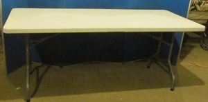 folding table