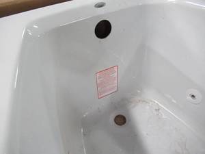 lot 114 image: American Standard EverClean 5 ft. x 32.75 in. Reversible Drain Whirlpool Tub in White 2732LC.020
