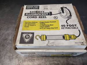 lot 88 image: Trouble Light with Cord Reel, Damag...