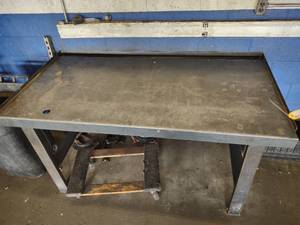 lot 55 image: Transmission Disassembly Bench with...