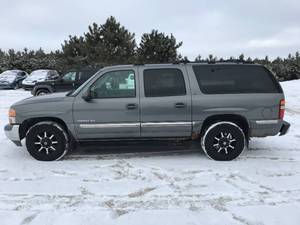 lot 4 image: 2001 GMC Yukon XL 1500 SLT 4x4