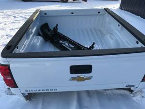 lot 5 image: NEW 2015 Chevy 2500 Pickup Box and Bumper (#1)