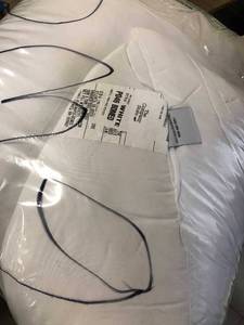 lot 41 image: 20 x 72 TCS Down-Free Down Alternative Medium Density Body Pillow Insert (1), PO46-BDMED-WHITE, NEW