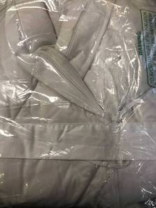 lot 76 image: Cotton Sateen Down Robe - White, RK33-S-White, NEW