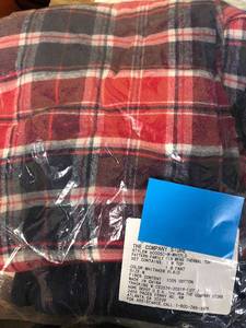 lot 78 image: Mens Flannel Whitaker Plaid Medium 2-Piece Thermal Pajama Set, 60005C-M-WHTPLD, NEW