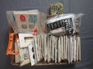 lot 27 image: Outlet and Switch Plate Covers