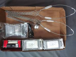 lot 32 image: Dimmer Switches, Outlet Cover, Mesh Grips