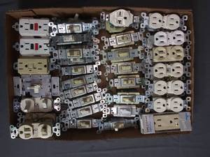 lot 44 image: Flat of Outlets and Switches