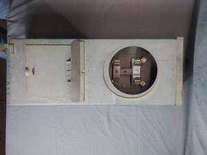 lot 49 image: Meter Socket with Breaker