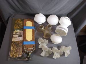 lot 67 image: Ceiling Fan Globes and Blades