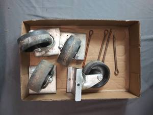lot 77 image: 4 Caster Wheels
