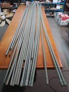 lot 93 image: Various Lengths of 12 Plastic Electrical Conduit