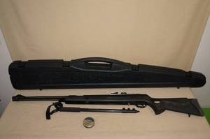 lot 67 image: HatSan Torpedo 150 .25 Cal Pellet Rifle with Accessories