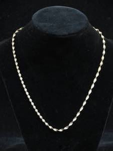 lot 167 image: Sterling Silver Twisted Herringbone Chain