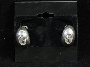 lot 173 image: Vintage Sterling Silver Clip On Earrings