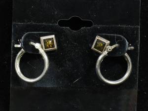 lot 176 image: 2 Pairs of Silver Earrings